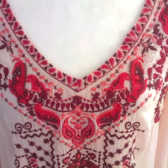 Johnny Was Woman's Sheer Light Pink Paisley Embroidered Blouse Size M - Picture 6 of 10